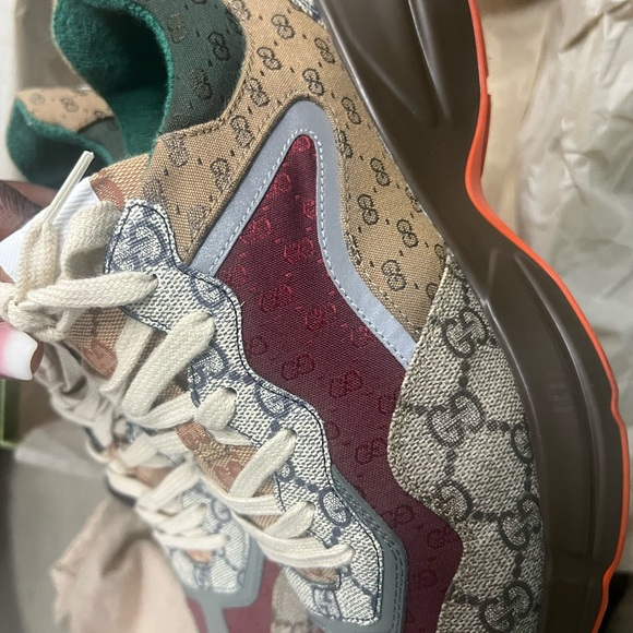 Gucci Supreme Canvas Chunky sneakers - Picture 3 of 10